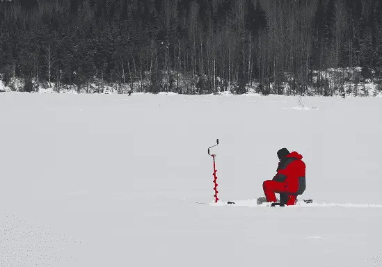 Ice_fishing - Photo by Petritap