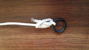 how to tie the improved clinch knot for fishing